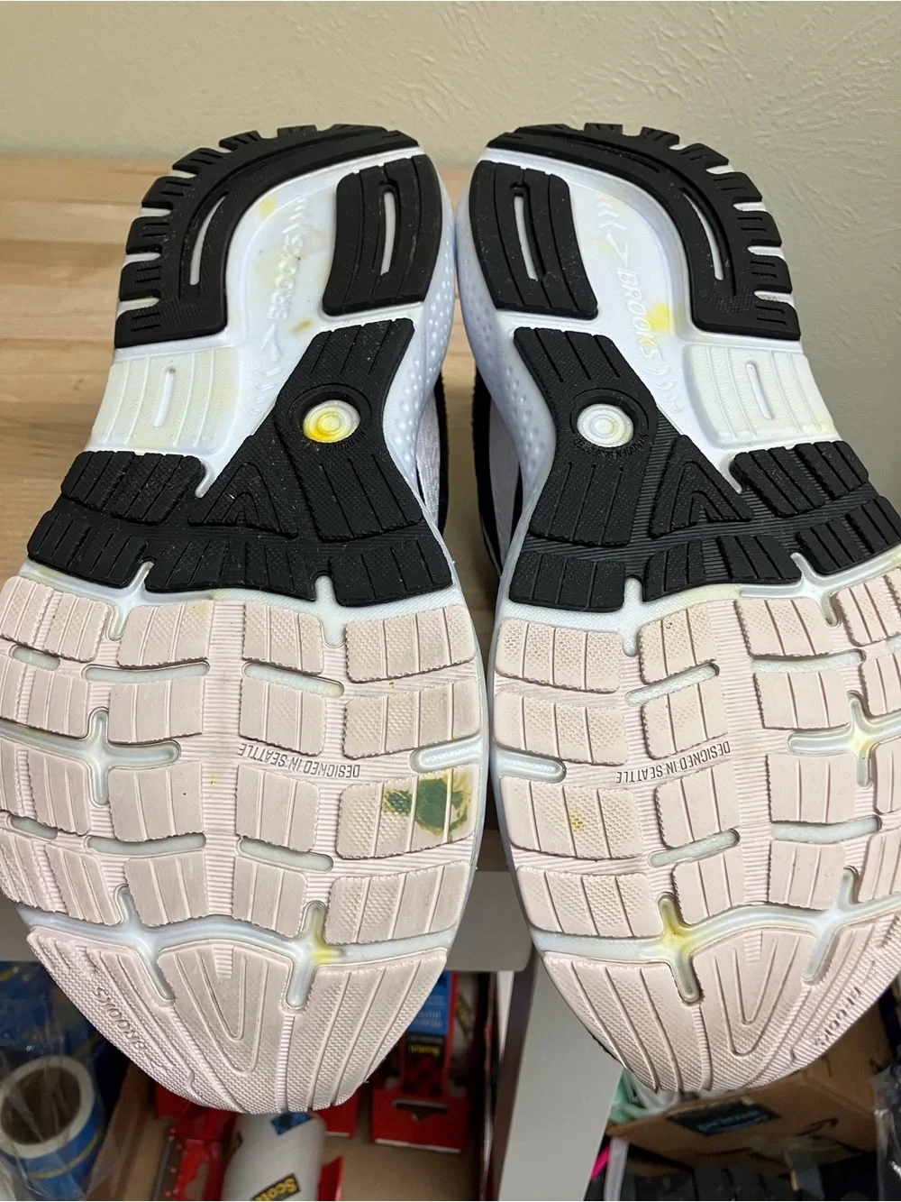 Brooks women’s Ghost 16